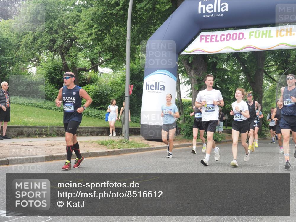 29.06.2025 - hella hamburg halbmarathon KatJ http://msf.ph/oto/8516612 29.06.2025 10:47:35 Zwischen KM18-KM19 1364, 1653, 3097, 4068, 4592, 6487, 6921, 7033, 8191 meine-sportfotos.de
