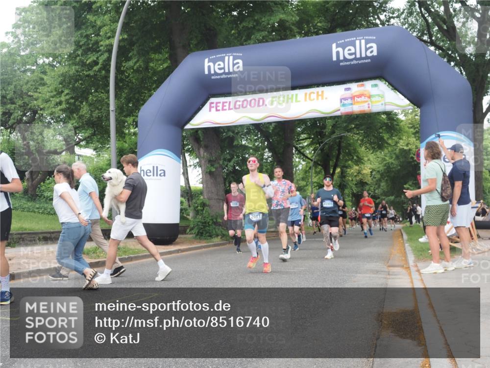 29.06.2025 - hella hamburg halbmarathon KatJ http://msf.ph/oto/8516740 29.06.2025 10:47:41 Zwischen KM18-KM19 1006, 1414, 1453, 2011, 2086, 3097, 6921, 7033 meine-sportfotos.de