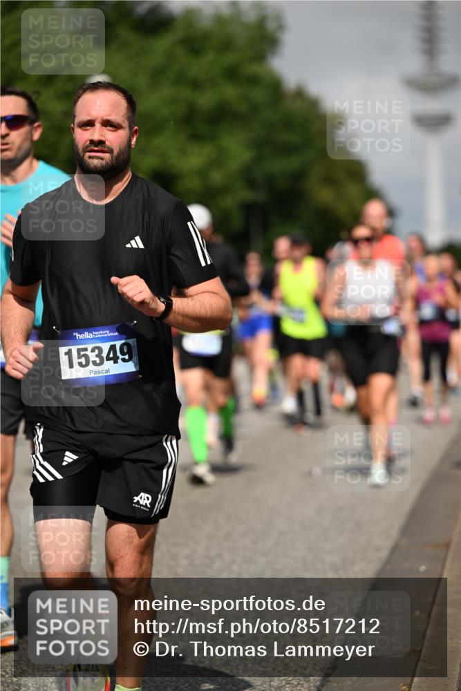 29.06.2025 - hella hamburg halbmarathon Dr. Thomas Lammeyer http://msf.ph/oto/8517212 29.06.2025 10:03:46 Kennedybrücke 1006, 1125, 1595, 1642, 1834, 1955, 2099, 2282, 2364, 2391, 2432, 2676, 2910, 3279, 3668, 3836, 4231, 5015, 5134, 5277, 5299, 5420, 6202, 6414, 6415, 6581, 6587, 7037, 7547, 7786, 8223, 8285, 8330, 8394, 8402, 8520, 8573, 8929, 9488, 9907, 9984, 10020, 10031, 10093, 10518 meine-sportfotos.de