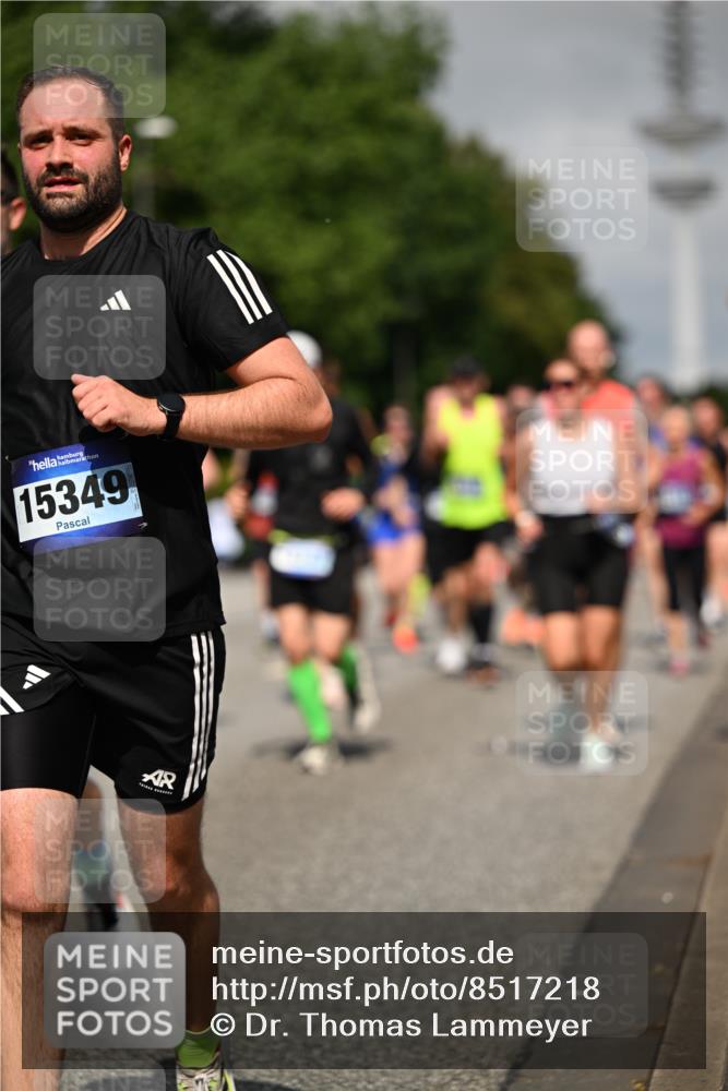 29.06.2025 - hella hamburg halbmarathon Dr. Thomas Lammeyer http://msf.ph/oto/8517218 29.06.2025 10:03:47 Kennedybrücke 1006, 1125, 1595, 1642, 1834, 1955, 2099, 2364, 2391, 2432, 2676, 2910, 3279, 3668, 3836, 4231, 5015, 5134, 5277, 5420, 6202, 6414, 6415, 6581, 6587, 7547, 7786, 8223, 8285, 8330, 8394, 8402, 8520, 8573, 8929, 9488, 9907, 9984, 10031, 10093, 11158 meine-sportfotos.de