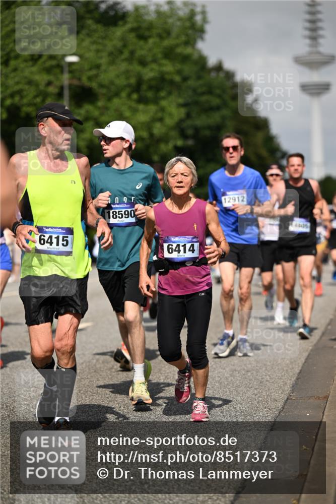 29.06.2025 - hella hamburg halbmarathon Dr. Thomas Lammeyer http://msf.ph/oto/8517373 29.06.2025 10:03:51 Kennedybrücke 1006, 1125, 1180, 1334, 1642, 1834, 1955, 2099, 2348, 2676, 2677, 2910, 3177, 3279, 3668, 3836, 4231, 5015, 5134, 5341, 5420, 6084, 6202, 6414, 6415, 6581, 6587, 7547, 7786, 8223, 8285, 8330, 8394, 8402, 8520, 8573, 9984, 10031, 10093, 10788, 11158, 11366 meine-sportfotos.de