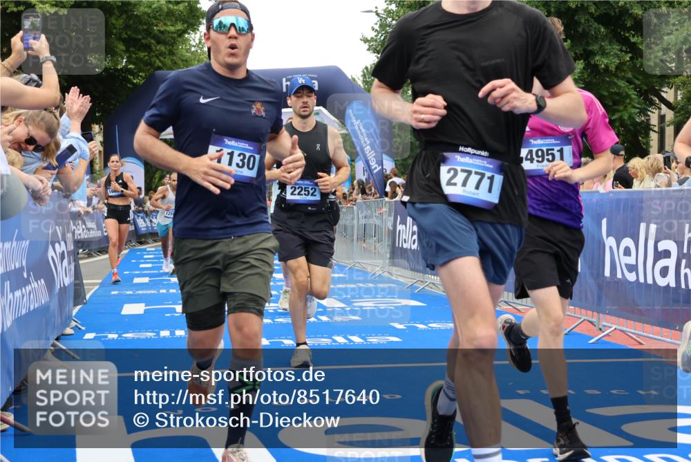 29.06.2025 - hella hamburg halbmarathon Strokosch-Dieckow http://msf.ph/oto/8517640 29.06.2025 10:55:26 Ziel 1130, 2252, 2771, 4189, 4951, 5287, 5319, 6591, 6938, 8487, 8573, 11554, 12526, 12544, 12584, 13234, 13236, 13267, 14036, 14592, 16213, 16334, 16609, 16985, 17603, 17940, 18290 meine-sportfotos.de