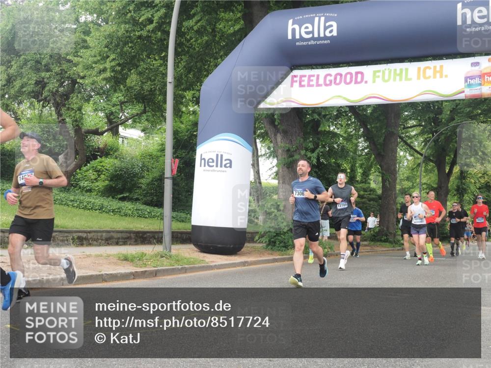 29.06.2025 - hella hamburg halbmarathon KatJ http://msf.ph/oto/8517724 29.06.2025 10:48:14 Zwischen KM18-KM19 1264, 2911, 7306, 8590, 8721 meine-sportfotos.de