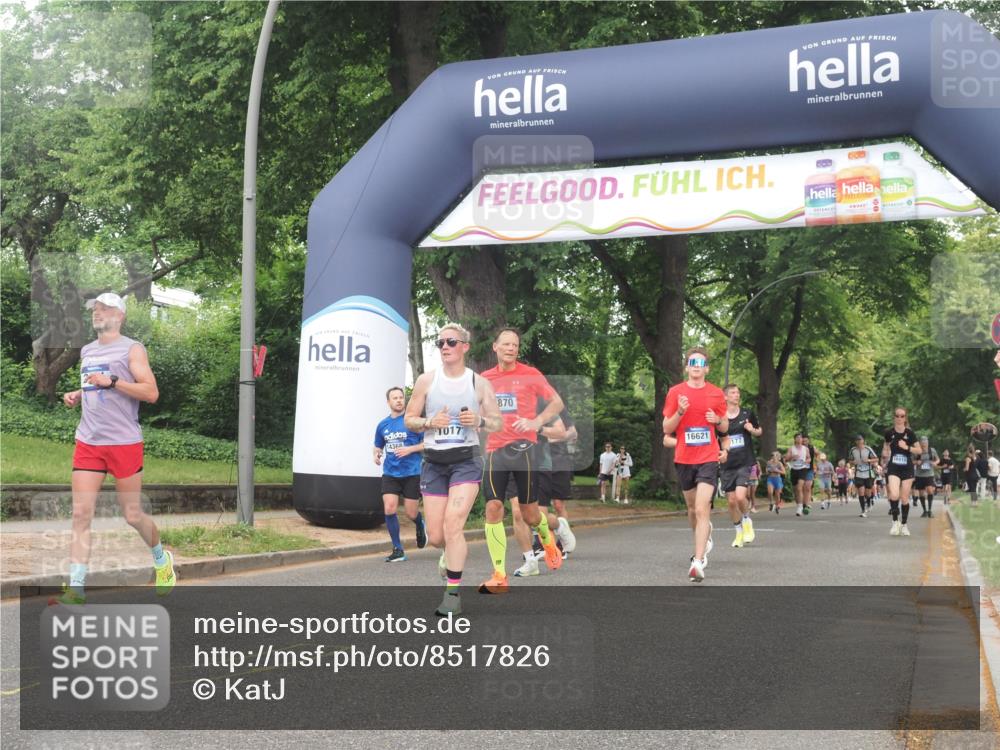 29.06.2025 - hella hamburg halbmarathon KatJ http://msf.ph/oto/8517826 29.06.2025 10:48:17 Zwischen KM18-KM19 2911, 5613, 5870, 7306, 8177, 8590 meine-sportfotos.de