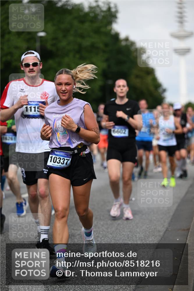 29.06.2025 - hella hamburg halbmarathon Dr. Thomas Lammeyer http://msf.ph/oto/8518216 29.06.2025 10:04:17 Kennedybrücke 1019, 1180, 1239, 1264, 1334, 1583, 2027, 2159, 2346, 2348, 2426, 2447, 2474, 2582, 2584, 2606, 2652, 2677, 2730, 2982, 3042, 3112, 3177, 3319, 3794, 3861, 3898, 4013, 4419, 4579, 4594, 4767, 4796, 4940, 5341, 5643, 5728, 6082, 6084, 6104, 6174, 6201, 6220, 6260, 6443, 6462, 6470, 6602, 6636, 7159, 7717, 7824, 8531, 8669, 8730, 9450, 9485, 9611, 9622, 10044, 10268, 10337, 10534, 10582, 10587, 10599, 10665, 10742, 10759, 10766, 10788, 11083, 11158, 11159, 11366 meine-sportfotos.de
