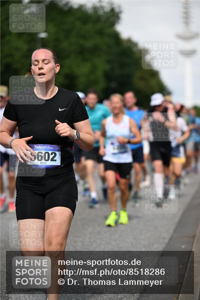29.06.2025 - hella hamburg halbmarathon Dr. Thomas Lammeyer http://msf.ph/oto/8518286 29.06.2025 10:04:19 Kennedybrücke 1019, 1180, 1239, 1264, 1334, 1583, 2027, 2086, 2159, 2346, 2426, 2447, 2474, 2582, 2584, 2606, 2652, 2677, 2730, 2982, 3042, 3059, 3112, 3177, 3319, 3400, 3794, 3861, 3898, 4013, 4419, 4579, 4594, 4767, 4796, 4940, 5341, 5643, 5728, 6082, 6084, 6104, 6174, 6201, 6220, 6260, 6443, 6462, 6470, 6602, 6636, 7159, 7717, 7824, 8531, 8669, 8730, 9450, 9485, 9611, 9622, 10044, 10268, 10337, 10534, 10582, 10587, 10599, 10665, 10742, 10759, 10766, 11083, 11159, 11366 meine-sportfotos.de