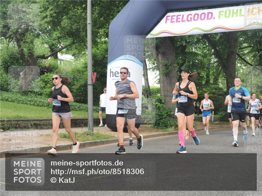 29.06.2025 - hella hamburg halbmarathon KatJ http://msf.ph/oto/8518306 29.06.2025 10:48:33 Zwischen KM18-KM19 1135, 2447, 6391, 6414, 6415, 8068, 8364 meine-sportfotos.de