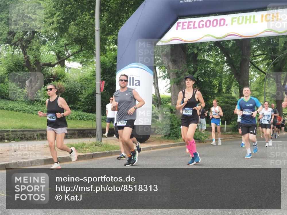 29.06.2025 - hella hamburg halbmarathon KatJ http://msf.ph/oto/8518313 29.06.2025 10:48:33 Zwischen KM18-KM19 1135, 2447, 6391, 6414, 6415, 8068, 8364 meine-sportfotos.de