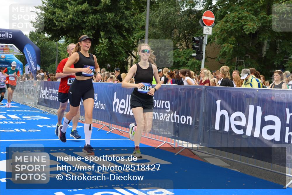 29.06.2025 - hella hamburg halbmarathon Strokosch-Dieckow http://msf.ph/oto/8518427 29.06.2025 10:56:08 Ziel 1180, 1193, 3042, 3058, 4594, 4813, 5465, 5492, 5570, 7594, 8330, 8639, 9903, 9907, 10789, 12348, 12545, 14363, 15484, 16113, 16634, 17468, 17640, 17642, 18212, 19152 meine-sportfotos.de