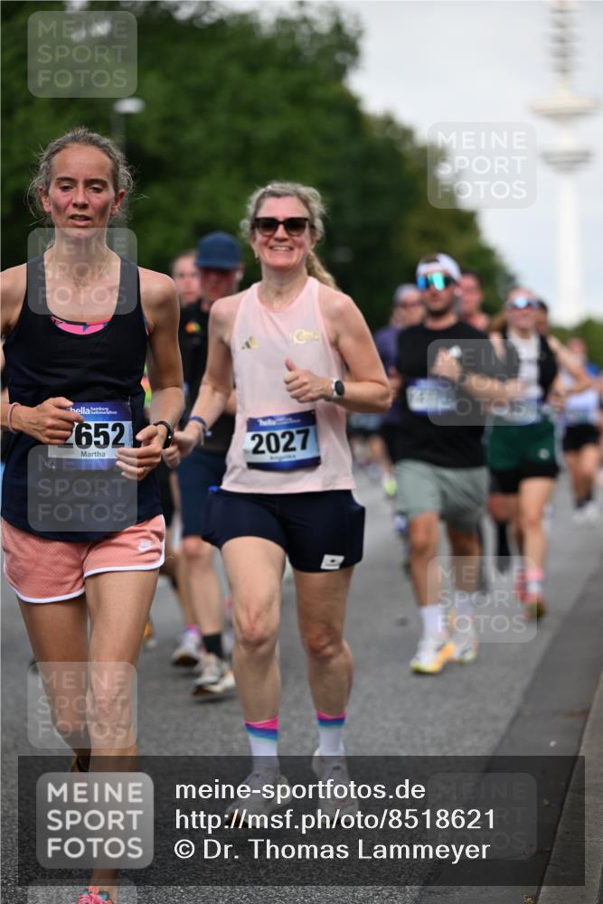29.06.2025 - hella hamburg halbmarathon Dr. Thomas Lammeyer http://msf.ph/oto/8518621 29.06.2025 10:04:30 Kennedybrücke 1019, 1264, 1544, 1583, 1611, 1681, 2027, 2086, 2159, 2236, 2346, 2426, 2447, 2474, 2582, 2584, 2606, 2652, 2730, 2982, 3042, 3059, 3141, 3319, 3400, 3794, 4013, 4419, 4579, 4594, 4616, 4767, 4940, 4945, 5418, 5643, 6104, 6138, 6174, 6201, 6220, 6443, 6470, 6602, 6636, 7159, 7717, 8531, 8669, 9450, 9485, 9553, 9555, 9577, 9622, 10268, 10534, 10587, 10599, 10665, 10742, 10759, 10766, 10797, 11083, 11324 meine-sportfotos.de