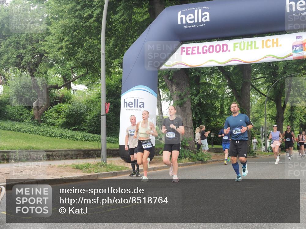 29.06.2025 - hella hamburg halbmarathon KatJ http://msf.ph/oto/8518764 29.06.2025 10:48:47 Zwischen KM18-KM19 1726, 1823, 2582, 5299, 5305, 6602, 7636, 7658, 8730 meine-sportfotos.de