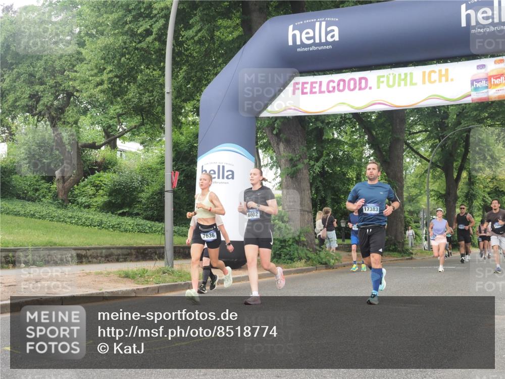 29.06.2025 - hella hamburg halbmarathon KatJ http://msf.ph/oto/8518774 29.06.2025 10:48:48 Zwischen KM18-KM19 1726, 1823, 2582, 5299, 5305, 6602, 7636, 7658, 8730 meine-sportfotos.de