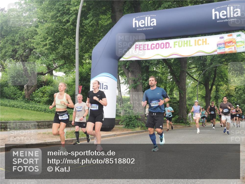 29.06.2025 - hella hamburg halbmarathon KatJ http://msf.ph/oto/8518802 29.06.2025 10:48:48 Zwischen KM18-KM19 1726, 1823, 2582, 5299, 5305, 6602, 7636, 7658, 8730 meine-sportfotos.de