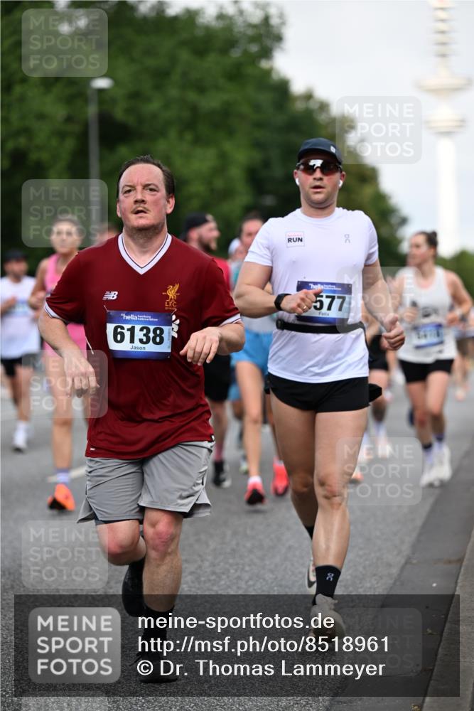 29.06.2025 - hella hamburg halbmarathon Dr. Thomas Lammeyer http://msf.ph/oto/8518961 29.06.2025 10:04:40 Kennedybrücke 1019, 1544, 1568, 1583, 1611, 1681, 2027, 2086, 2236, 2426, 2474, 2606, 2652, 2982, 3059, 3141, 3319, 3400, 3983, 4579, 4616, 4767, 4940, 4945, 5033, 5418, 6138, 6174, 6220, 6443, 6470, 6757, 8255, 8669, 9450, 9485, 9553, 9555, 9577, 10188, 10271, 10534, 10599, 10766, 10797, 11324 meine-sportfotos.de