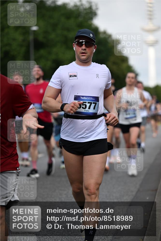 29.06.2025 - hella hamburg halbmarathon Dr. Thomas Lammeyer http://msf.ph/oto/8518989 29.06.2025 10:04:41 Kennedybrücke 1019, 1544, 1568, 1583, 1611, 1681, 2086, 2236, 2426, 2474, 2606, 2652, 2982, 3059, 3141, 3319, 3400, 3983, 4579, 4616, 4767, 4940, 4945, 5033, 5418, 6138, 6174, 6220, 6443, 6470, 6757, 8255, 9450, 9485, 9553, 9555, 9577, 10188, 10271, 10599, 10766, 10797, 11324 meine-sportfotos.de