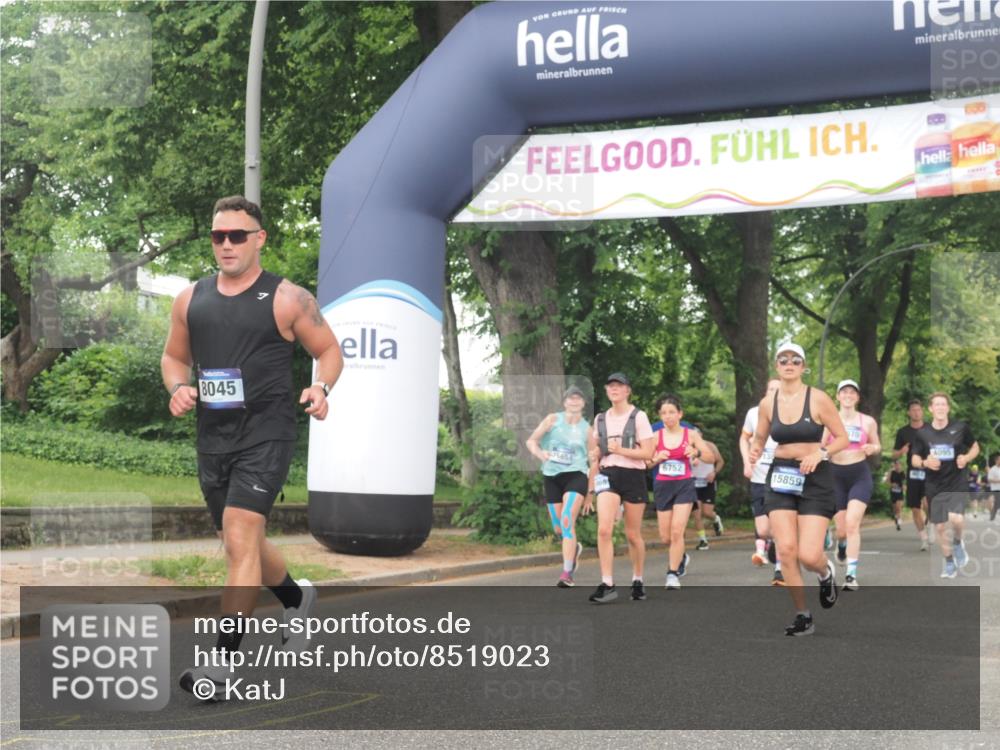 29.06.2025 - hella hamburg halbmarathon KatJ http://msf.ph/oto/8519023 29.06.2025 10:48:54 Zwischen KM18-KM19 1674, 6752, 7636, 8045, 8478 meine-sportfotos.de