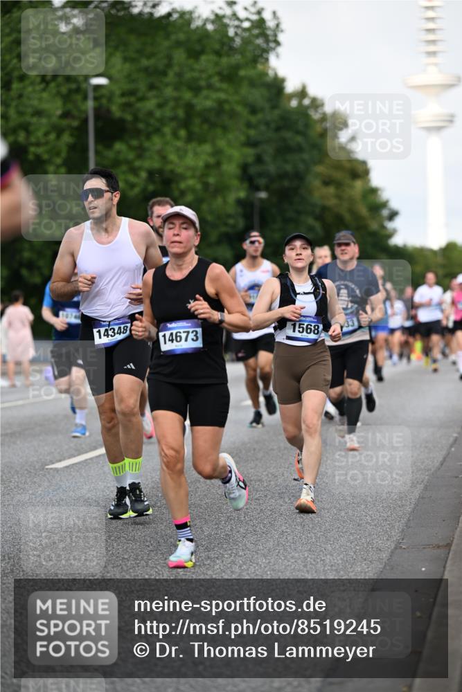 29.06.2025 - hella hamburg halbmarathon Dr. Thomas Lammeyer http://msf.ph/oto/8519245 29.06.2025 10:04:48 Kennedybrücke 1544, 1568, 1611, 1681, 2086, 2236, 2354, 3059, 3141, 3400, 3740, 3983, 4238, 4616, 4708, 4945, 5033, 5418, 5870, 6138, 6147, 6714, 6757, 8255, 8478, 9553, 9555, 9577, 10188, 10271, 10797, 11324 meine-sportfotos.de
