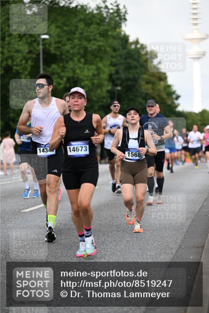 29.06.2025 - hella hamburg halbmarathon Dr. Thomas Lammeyer http://msf.ph/oto/8519247 29.06.2025 10:04:48 Kennedybrücke 1544, 1568, 1611, 1681, 2086, 2236, 2354, 3059, 3141, 3400, 3740, 3983, 4238, 4616, 4708, 4945, 5033, 5418, 5870, 6138, 6147, 6714, 6757, 8255, 8478, 9553, 9555, 9577, 10188, 10271, 10797, 11324 meine-sportfotos.de