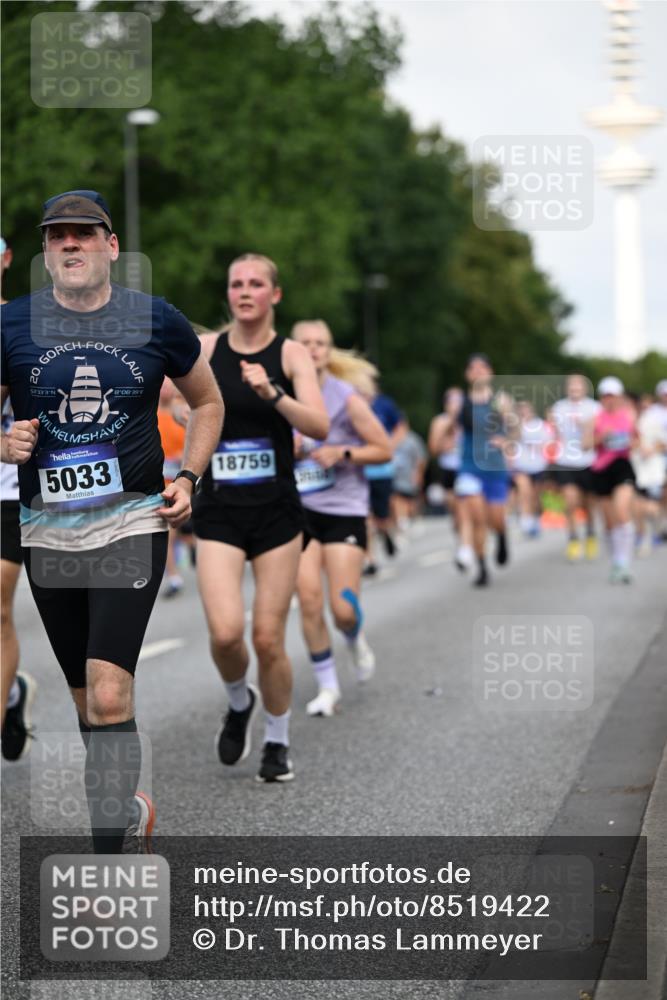 29.06.2025 - hella hamburg halbmarathon Dr. Thomas Lammeyer http://msf.ph/oto/8519422 29.06.2025 10:04:51 Kennedybrücke 1544, 1568, 1611, 1681, 2236, 2354, 3141, 3740, 3983, 4238, 4616, 4708, 4945, 5033, 5418, 5870, 6138, 6147, 6487, 6531, 6714, 6757, 6835, 8255, 8478, 9553, 9555, 9577, 10188, 10271, 10797, 11324 meine-sportfotos.de