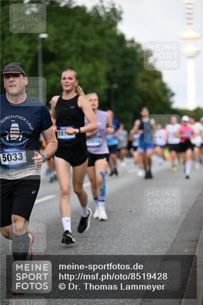 29.06.2025 - hella hamburg halbmarathon Dr. Thomas Lammeyer http://msf.ph/oto/8519428 29.06.2025 10:04:51 Kennedybrücke 1544, 1568, 1611, 1681, 2236, 2354, 3141, 3740, 3983, 4238, 4616, 4708, 4945, 5033, 5418, 5870, 6138, 6147, 6487, 6531, 6714, 6757, 6835, 8255, 8478, 9553, 9555, 9577, 10188, 10271, 10797, 11324 meine-sportfotos.de