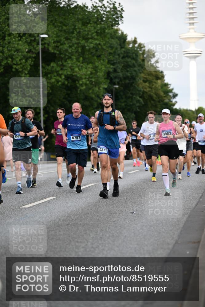 29.06.2025 - hella hamburg halbmarathon Dr. Thomas Lammeyer http://msf.ph/oto/8519555 29.06.2025 10:04:54 Kennedybrücke 1387, 1568, 1611, 1681, 2236, 2354, 2363, 3141, 3740, 3983, 4238, 4249, 4616, 4708, 4945, 5033, 5418, 5870, 6147, 6487, 6531, 6714, 6757, 6835, 7757, 8255, 8478, 8923, 9553, 9555, 10188, 10271, 10797, 11324 meine-sportfotos.de