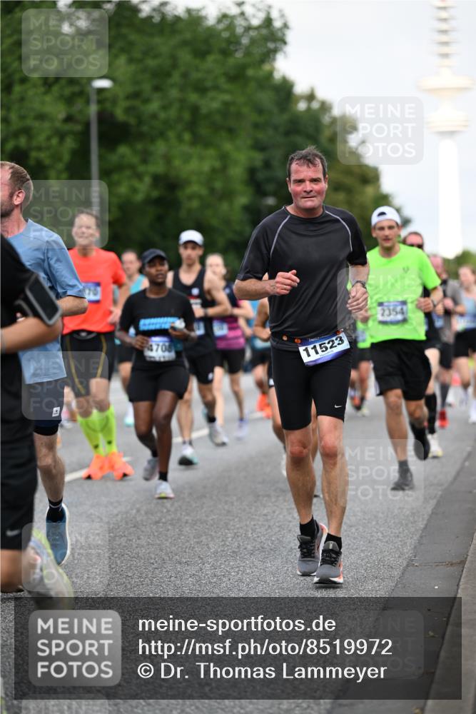 29.06.2025 - hella hamburg halbmarathon Dr. Thomas Lammeyer http://msf.ph/oto/8519972 29.06.2025 10:05:03 Kennedybrücke 1387, 1420, 1726, 2006, 2354, 2363, 3625, 3740, 3983, 4068, 4238, 4249, 4708, 5033, 5870, 6147, 6487, 6531, 6591, 6714, 6757, 6835, 7757, 7759, 7761, 8255, 8326, 8478, 8691, 8923, 9124, 9932, 10188, 10271, 10383, 10705 meine-sportfotos.de