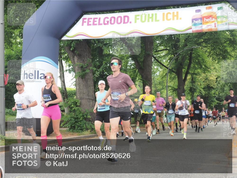 29.06.2025 - hella hamburg halbmarathon KatJ http://msf.ph/oto/8520626 29.06.2025 10:49:44 Zwischen KM18-KM19 1114, 4859, 6311, 8469 meine-sportfotos.de