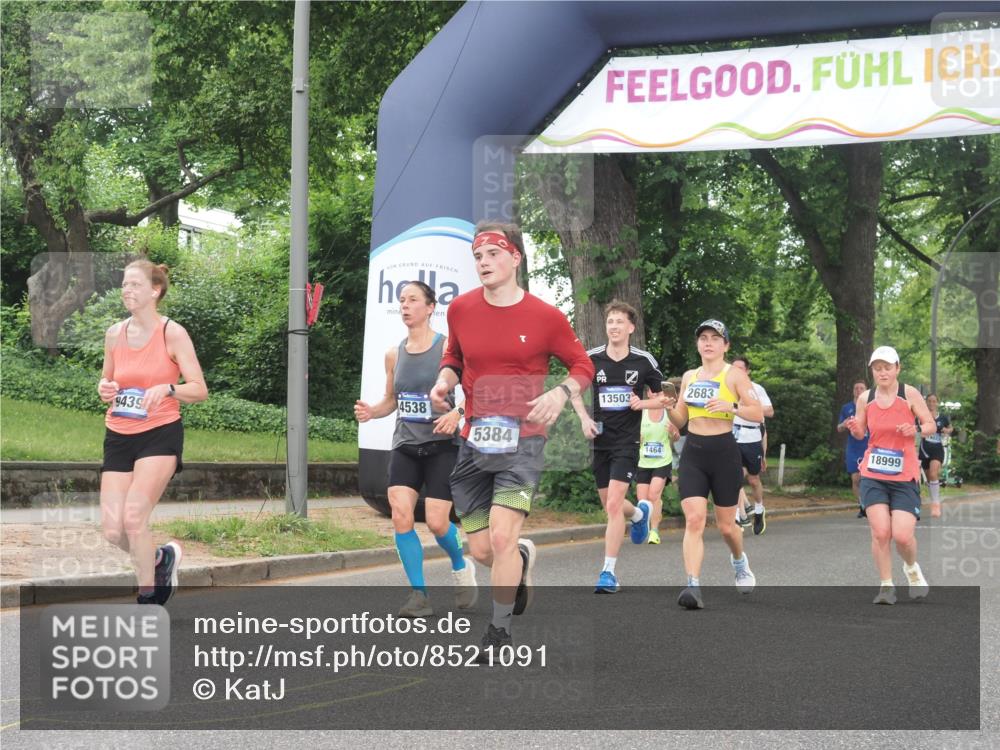 29.06.2025 - hella hamburg halbmarathon KatJ http://msf.ph/oto/8521091 29.06.2025 10:49:58 Zwischen KM18-KM19 1254, 1334, 1464, 1573, 2683, 3001, 3921, 4538, 5384 meine-sportfotos.de