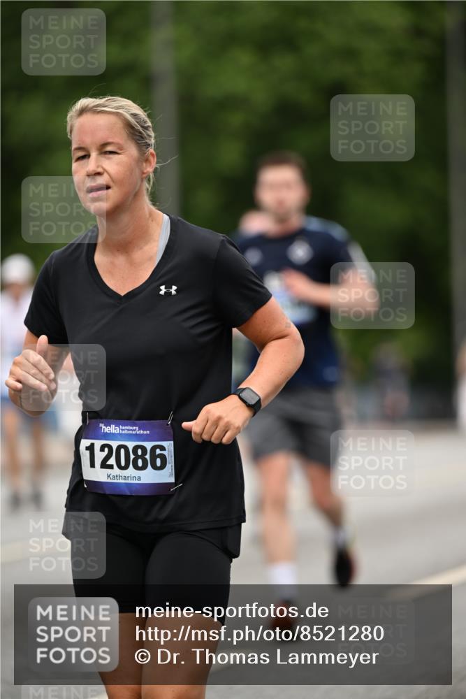 29.06.2025 - hella hamburg halbmarathon Dr. Thomas Lammeyer http://msf.ph/oto/8521280 29.06.2025 10:34:16 Kennedybrücke 1063, 1192, 1230, 1661, 2901, 3524, 3573, 4198, 4575, 4580, 4819, 6418, 6598, 6626, 7449, 8048, 10322, 10641, 10880 meine-sportfotos.de