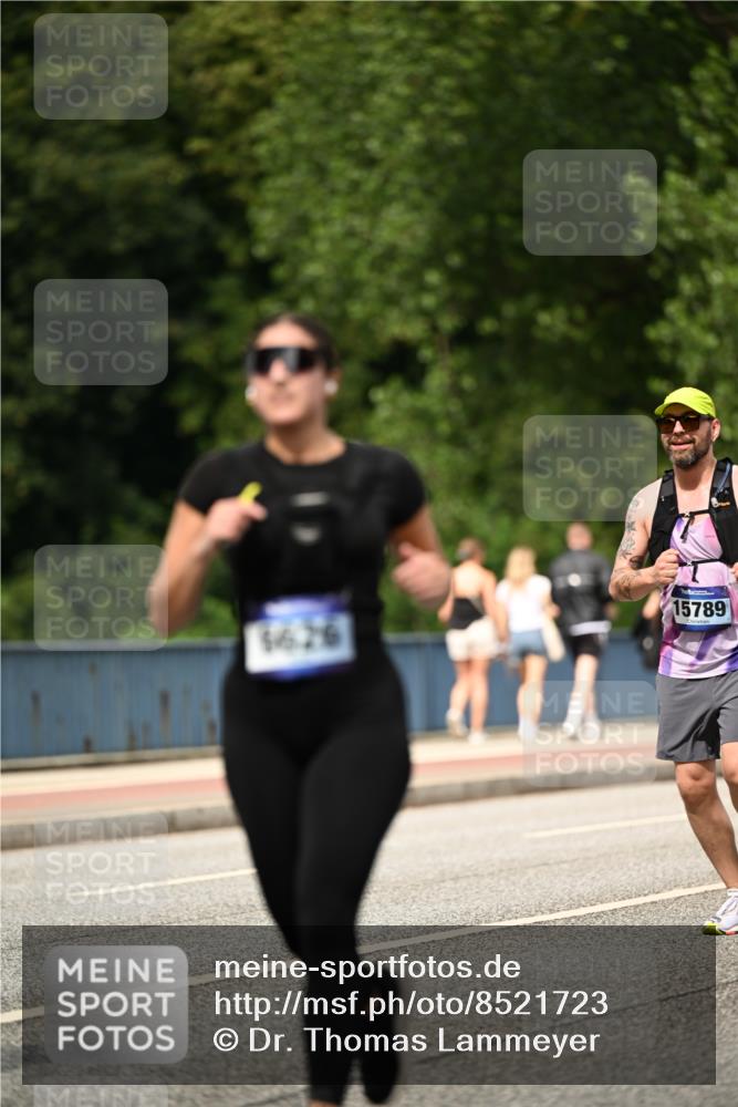 29.06.2025 - hella hamburg halbmarathon Dr. Thomas Lammeyer http://msf.ph/oto/8521723 29.06.2025 10:34:30 Kennedybrücke 1063, 2302, 3524, 3573, 4198, 4819, 6556, 6626, 7517, 8048, 9095, 9830, 10322, 10996 meine-sportfotos.de