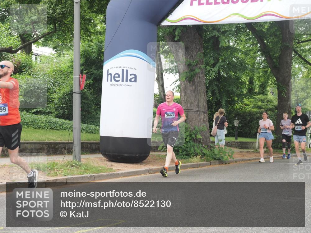 29.06.2025 - hella hamburg halbmarathon KatJ http://msf.ph/oto/8522130 29.06.2025 10:50:33 Zwischen KM18-KM19 1316, 3199 meine-sportfotos.de
