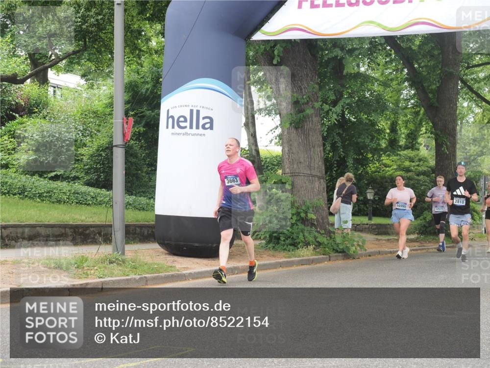 29.06.2025 - hella hamburg halbmarathon KatJ http://msf.ph/oto/8522154 29.06.2025 10:50:33 Zwischen KM18-KM19 1316, 3199 meine-sportfotos.de