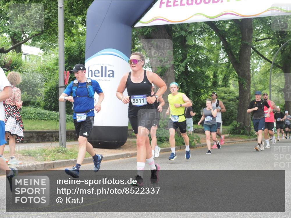 29.06.2025 - hella hamburg halbmarathon KatJ http://msf.ph/oto/8522337 29.06.2025 10:50:40 Zwischen KM18-KM19 2810, 3199, 3663, 4389, 5511, 8423 meine-sportfotos.de