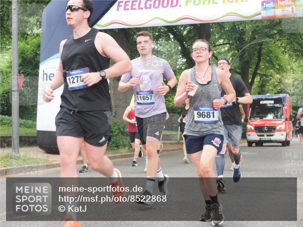 29.06.2025 - hella hamburg halbmarathon KatJ http://msf.ph/oto/8522868 29.06.2025 10:50:59 Zwischen KM18-KM19 1212, 1733, 1851, 2463, 4985, 5653, 7333 meine-sportfotos.de