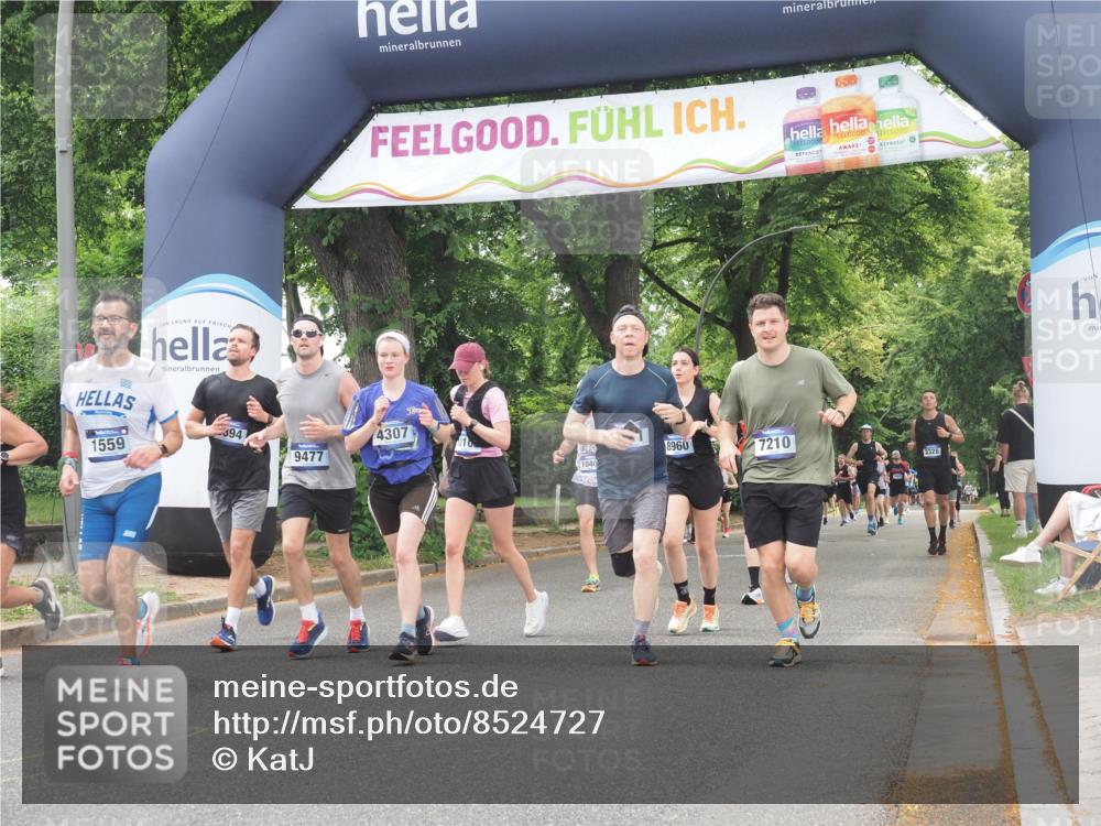 29.06.2025 - hella hamburg halbmarathon KatJ http://msf.ph/oto/8524727 29.06.2025 10:52:17 Zwischen KM18-KM19 1186, 1229, 1559, 2136, 2490, 4307, 5073, 6322, 7210, 7211, 7888, 7907 meine-sportfotos.de