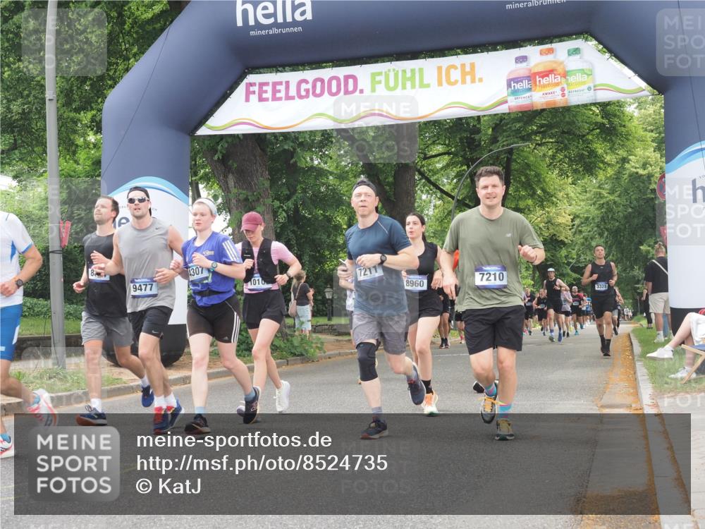 29.06.2025 - hella hamburg halbmarathon KatJ http://msf.ph/oto/8524735 29.06.2025 10:52:17 Zwischen KM18-KM19 1186, 1229, 1559, 2136, 2490, 4307, 5073, 6322, 7210, 7211, 7888, 7907 meine-sportfotos.de