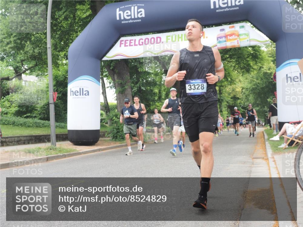 29.06.2025 - hella hamburg halbmarathon KatJ http://msf.ph/oto/8524829 29.06.2025 10:52:22 Zwischen KM18-KM19 1062, 1559, 3328, 4307, 6322, 7210, 7211, 7760, 7888, 8171 meine-sportfotos.de