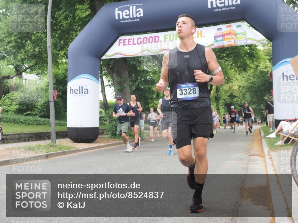 29.06.2025 - hella hamburg halbmarathon KatJ http://msf.ph/oto/8524837 29.06.2025 10:52:22 Zwischen KM18-KM19 1062, 1559, 3328, 4307, 6322, 7210, 7211, 7760, 7888, 8171 meine-sportfotos.de