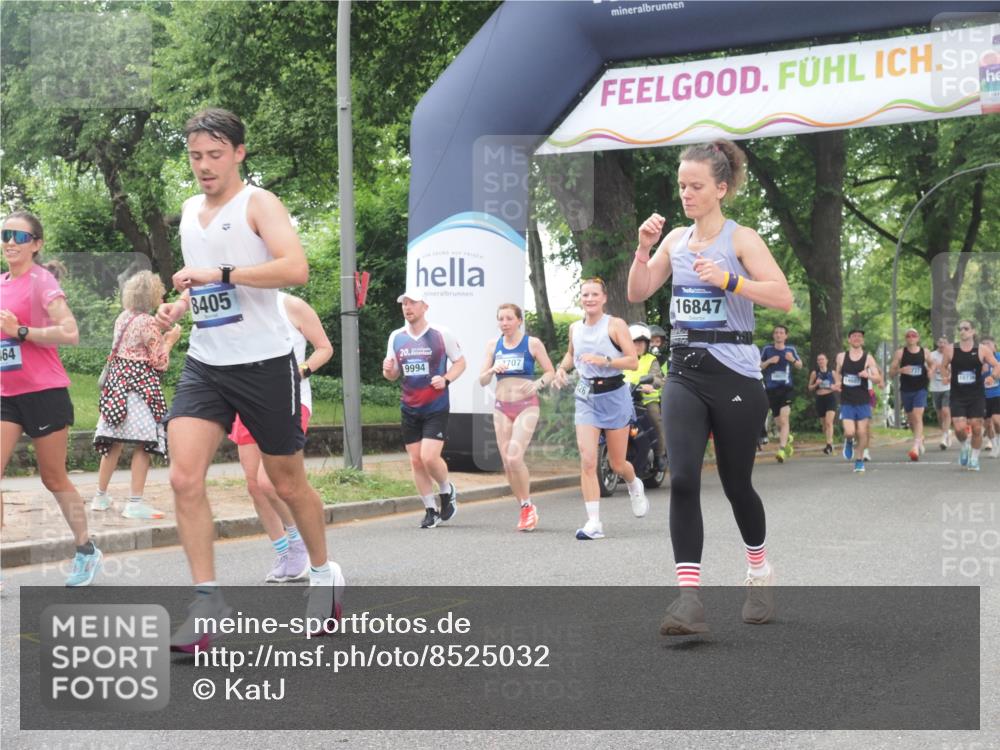 29.06.2025 - hella hamburg halbmarathon KatJ http://msf.ph/oto/8525032 29.06.2025 10:52:30 Zwischen KM18-KM19 1034, 1062, 3112, 5464, 6590, 7760, 8219, 8405 meine-sportfotos.de