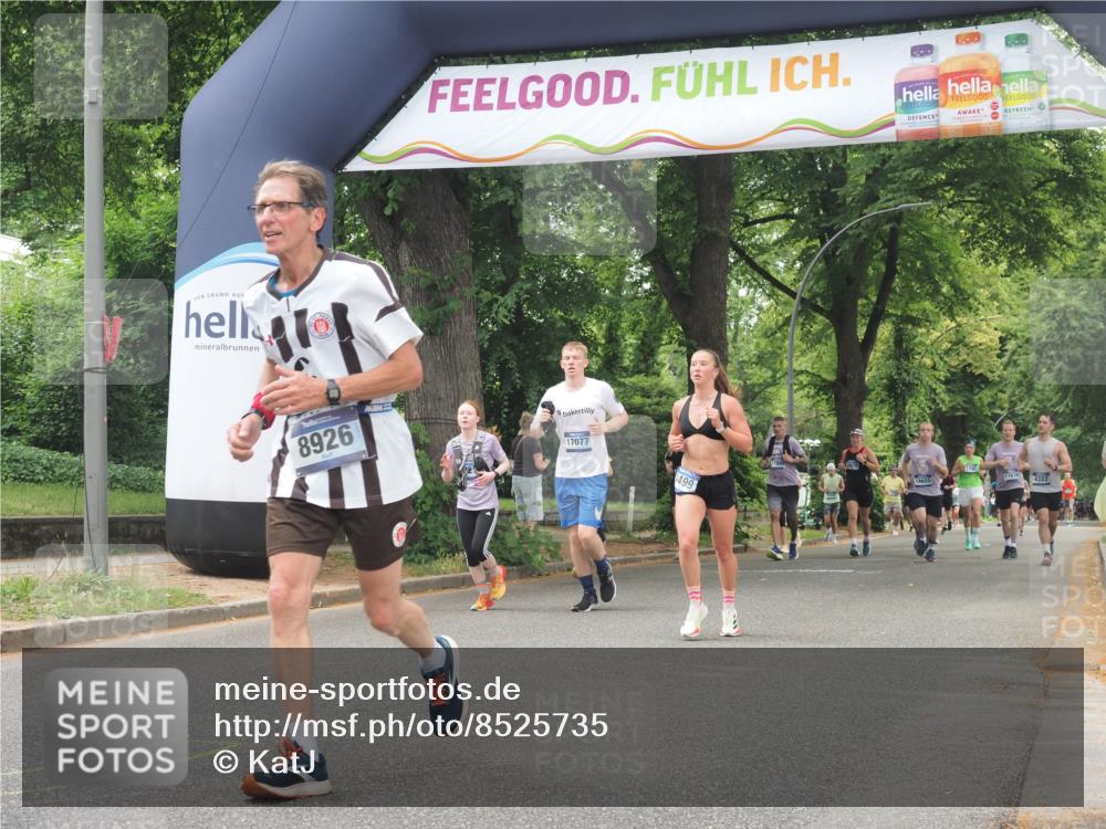 29.06.2025 - hella hamburg halbmarathon KatJ http://msf.ph/oto/8525735 29.06.2025 10:53:06 Zwischen KM18-KM19 1781, 4499, 5951, 8402 meine-sportfotos.de