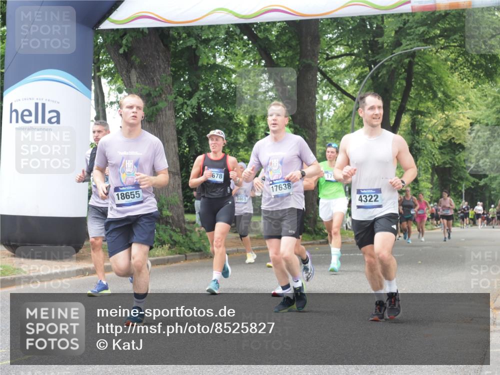 29.06.2025 - hella hamburg halbmarathon KatJ http://msf.ph/oto/8525827 29.06.2025 10:53:12 Zwischen KM18-KM19 1790, 3461, 4227, 4322, 4499 meine-sportfotos.de