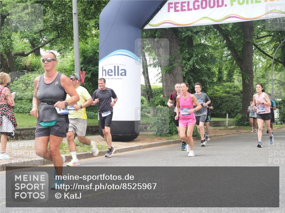 29.06.2025 - hella hamburg halbmarathon KatJ http://msf.ph/oto/8525967 29.06.2025 10:53:20 Zwischen KM18-KM19 1790, 3461, 4286, 4782, 5869, 7485 meine-sportfotos.de