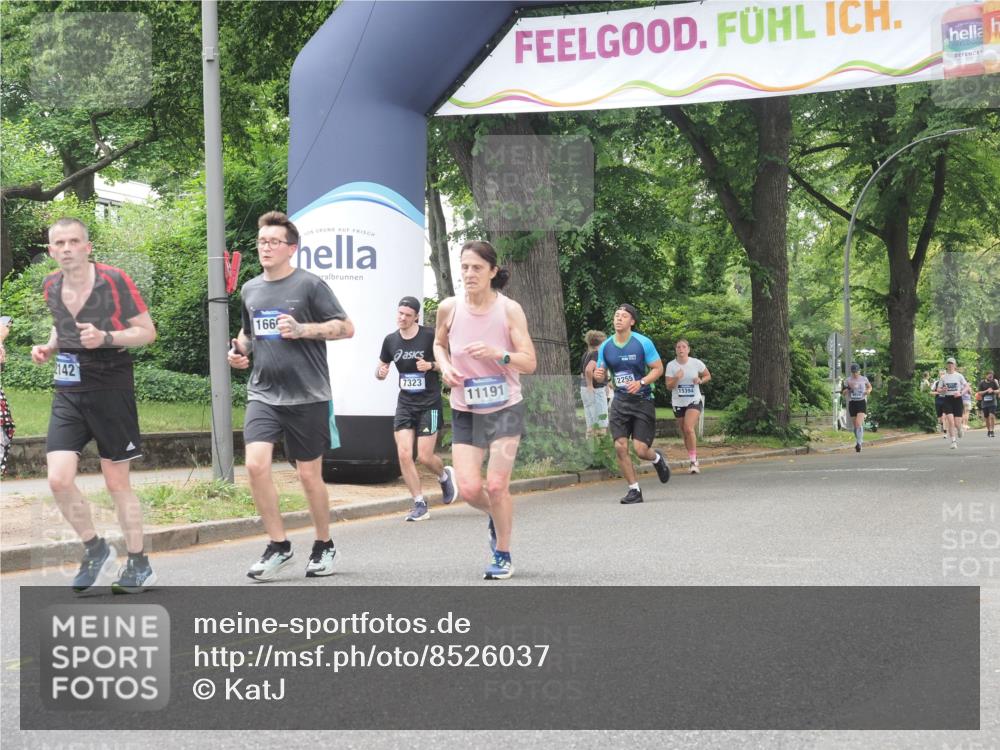 29.06.2025 - hella hamburg halbmarathon KatJ http://msf.ph/oto/8526037 29.06.2025 10:53:23 Zwischen KM18-KM19 2142, 4782, 5869, 7323, 7485 meine-sportfotos.de
