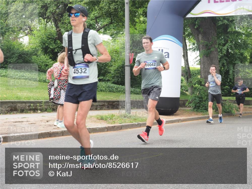 29.06.2025 - hella hamburg halbmarathon KatJ http://msf.ph/oto/8526617 29.06.2025 10:53:52 Zwischen KM18-KM19 1866, 2868, 3630, 4532, 5431 meine-sportfotos.de