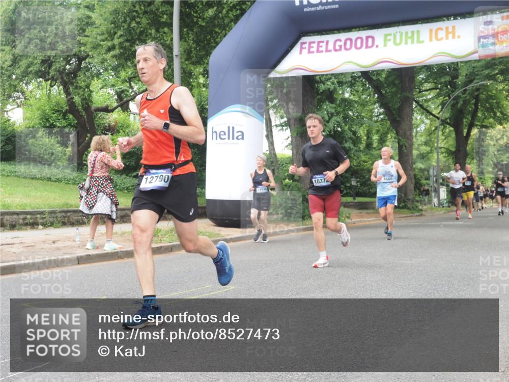 29.06.2025 - hella hamburg halbmarathon KatJ http://msf.ph/oto/8527473 29.06.2025 10:54:45 Zwischen KM18-KM19 4169, 4666, 5762, 6517, 7685 meine-sportfotos.de
