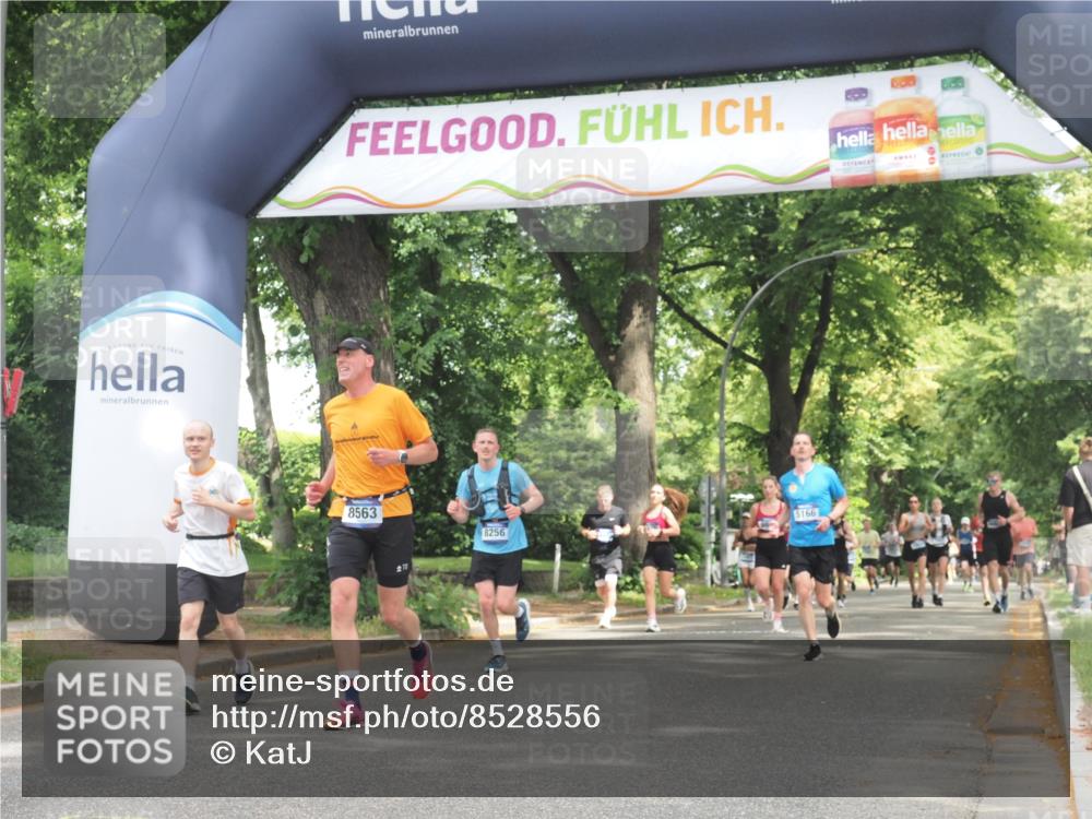 29.06.2025 - hella hamburg halbmarathon KatJ http://msf.ph/oto/8528556 29.06.2025 10:55:48 Zwischen KM18-KM19 1610, 4453, 5166, 6026, 8256, 8563 meine-sportfotos.de