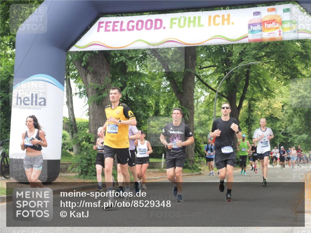 29.06.2025 - hella hamburg halbmarathon KatJ http://msf.ph/oto/8529348 29.06.2025 10:56:35 Zwischen KM18-KM19 1850, 5191, 5242, 6664 meine-sportfotos.de