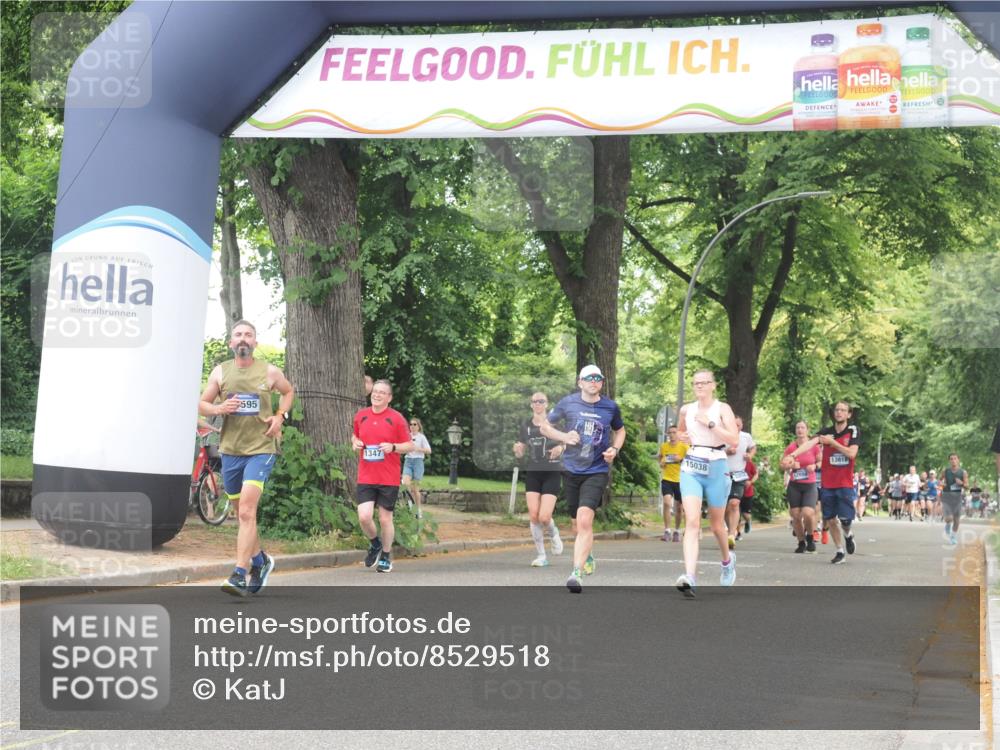 29.06.2025 - hella hamburg halbmarathon KatJ http://msf.ph/oto/8529518 29.06.2025 10:56:44 Zwischen KM18-KM19 1745, 1766, 1830, 2359, 6871 meine-sportfotos.de