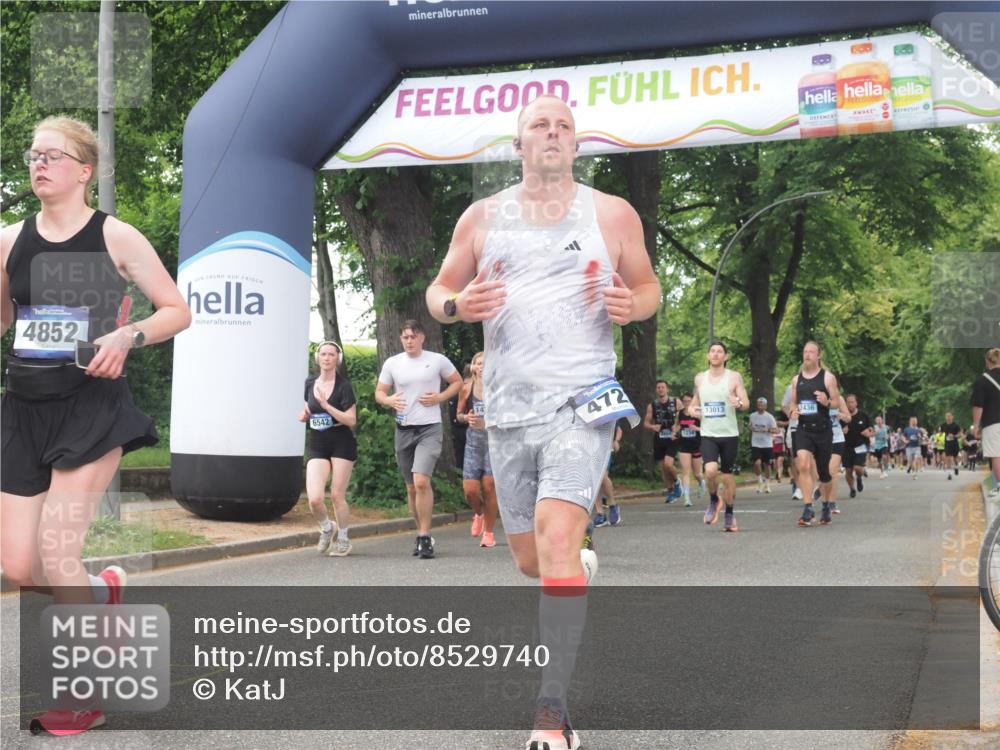 29.06.2025 - hella hamburg halbmarathon KatJ http://msf.ph/oto/8529740 29.06.2025 11:05:31 Zwischen KM18-KM19 2225, 3030, 3161, 3202, 4722, 4852, 6248, 6332, 6482, 6542, 8276, 8357 meine-sportfotos.de