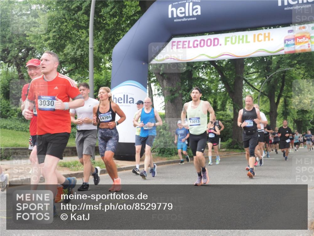 29.06.2025 - hella hamburg halbmarathon KatJ http://msf.ph/oto/8529779 29.06.2025 11:05:33 Zwischen KM18-KM19 1234, 2436, 3030, 3161, 3202, 4722, 4852, 5937, 6248, 6332, 6482, 6542 meine-sportfotos.de